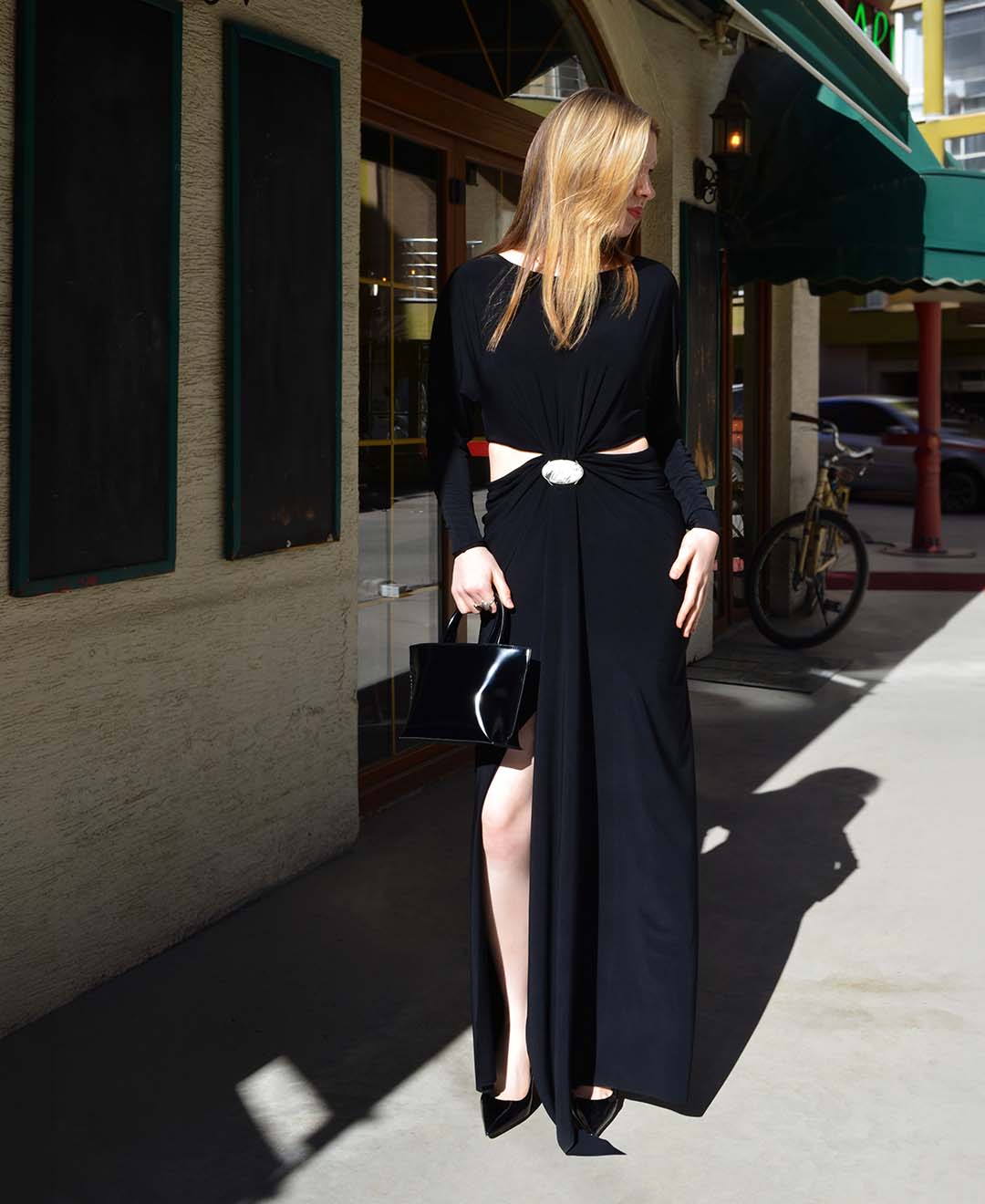 PENCERE DETAYLI MAXİ ELBİSE