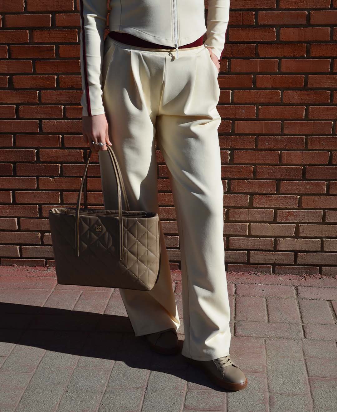 YAN BANTLI JOGGER PANTOLON