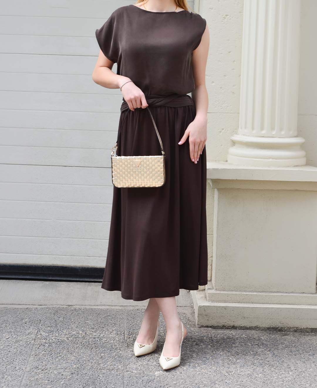 ASİMETRİK KOL BLUZ