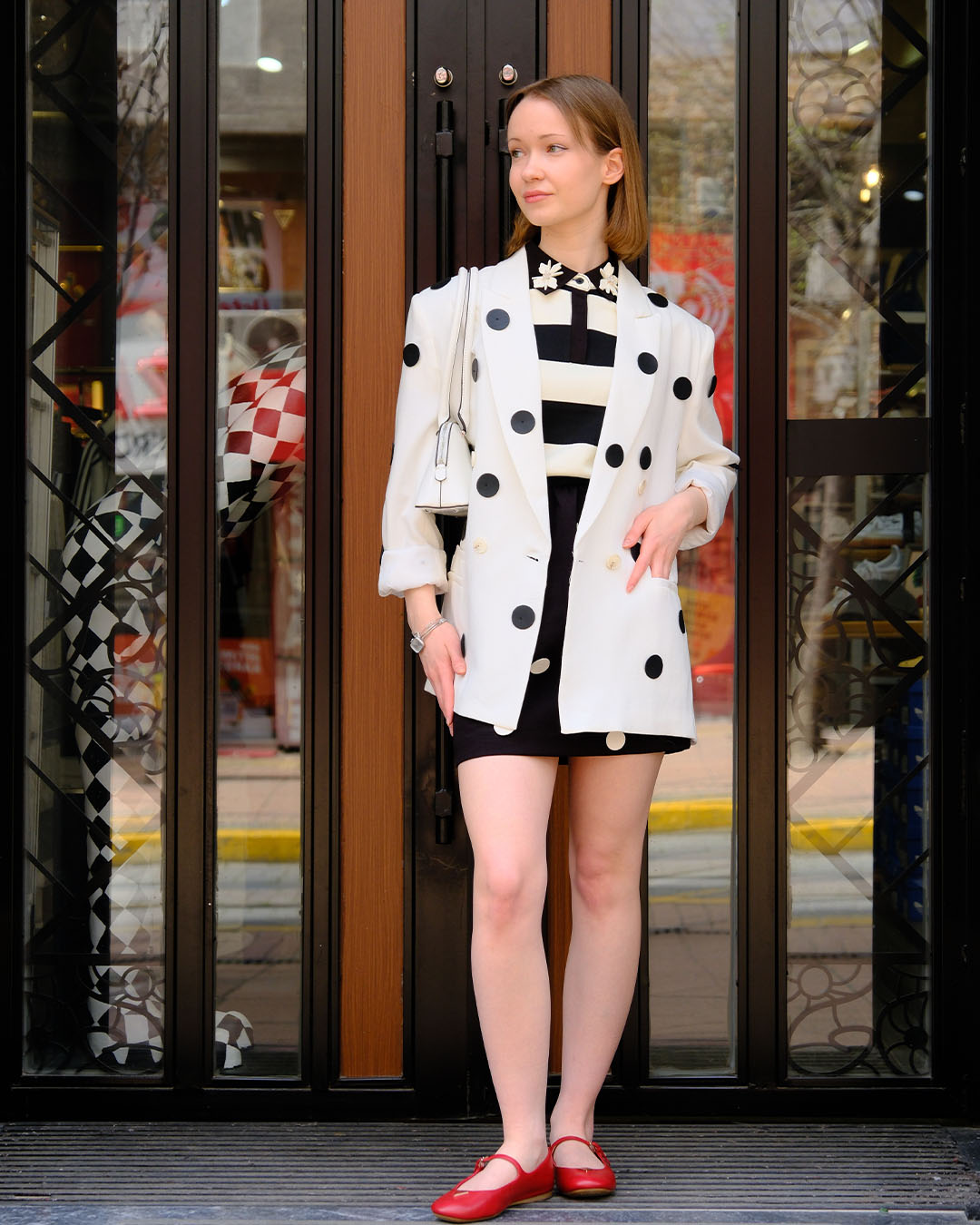 PUANTİYE APLİKELİ KRUVAZE BLAZER